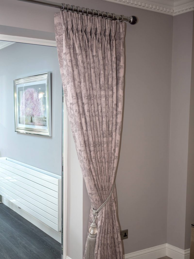 pinch pleat intrelined curtains