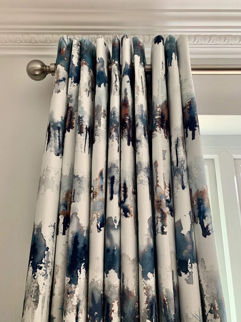 Eyelet-curtains-in-Villa-Nova-Norland